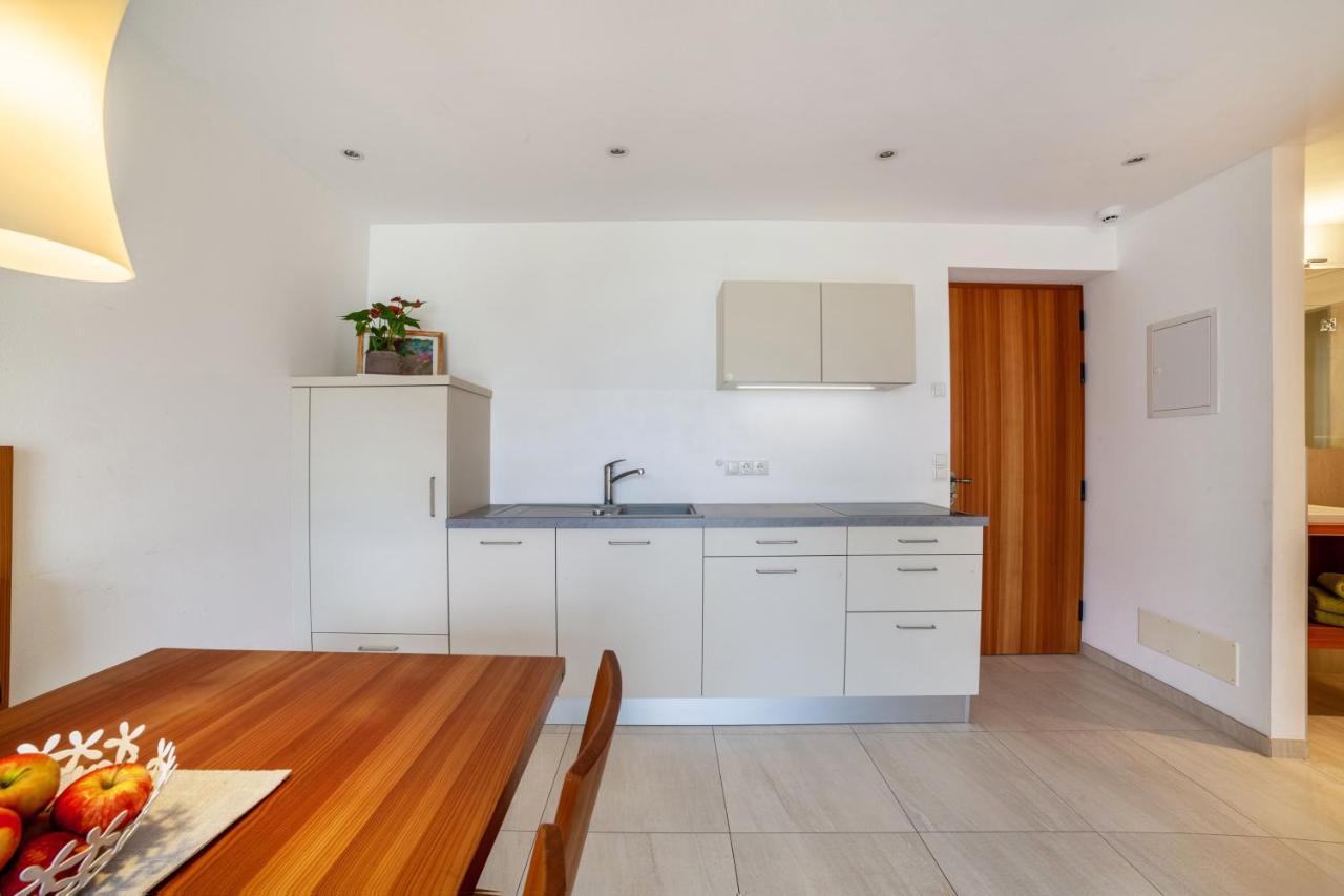 Langstein Wohnung Golden Coldrano Exterior photo