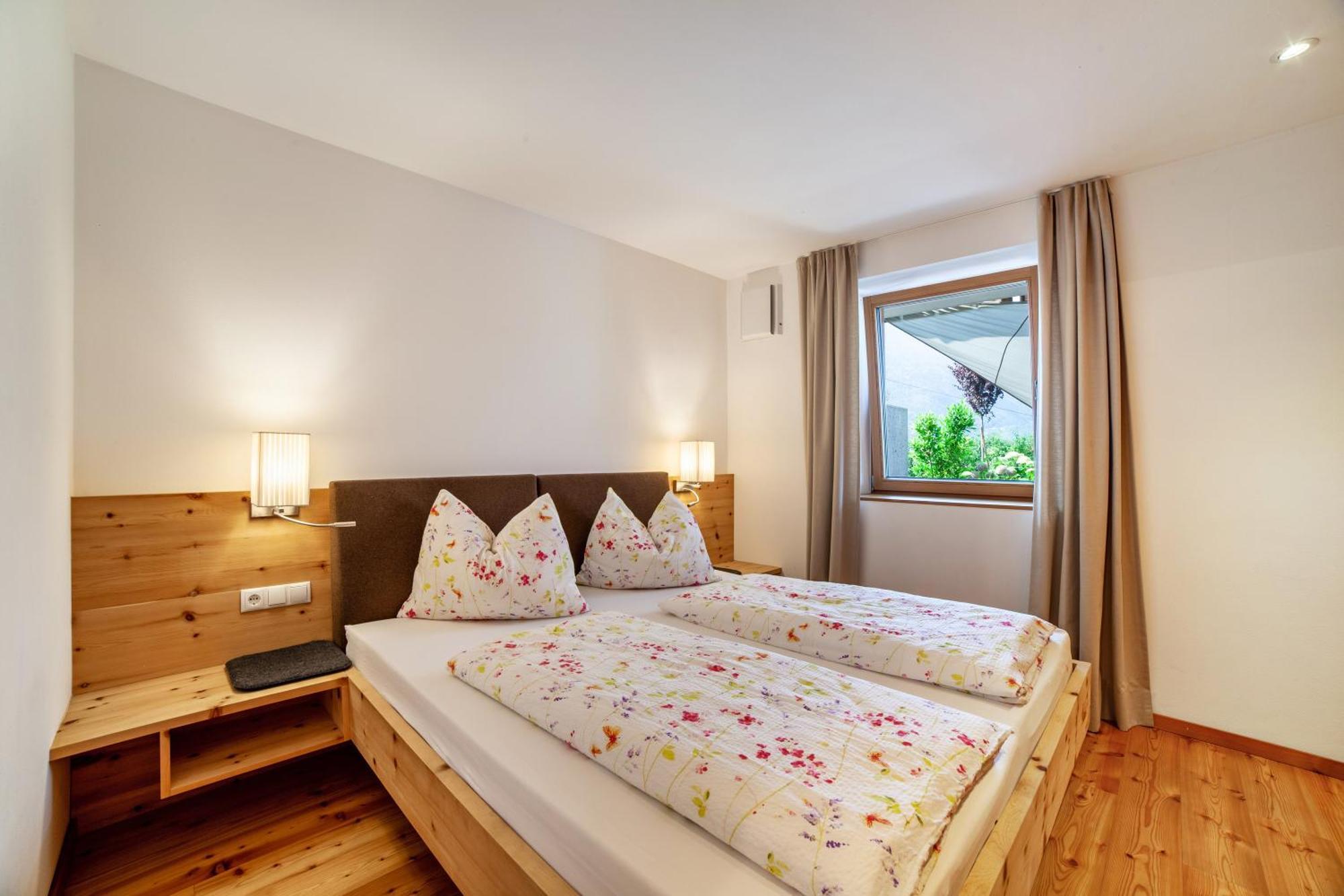 Langstein Wohnung Golden Coldrano Exterior photo
